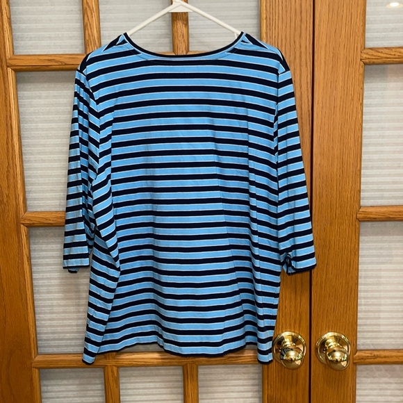 EUC Liz 2X Striped Tee - Picture 2 of 3